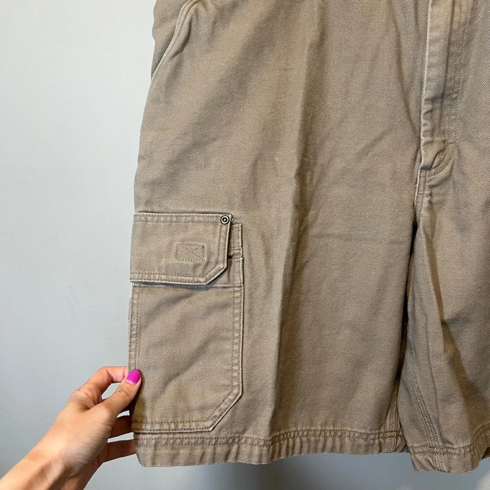 Duluth Trading Co Men 48 Khaki Fire Hose Cotton Canvas Cargo Work Shorts Tan